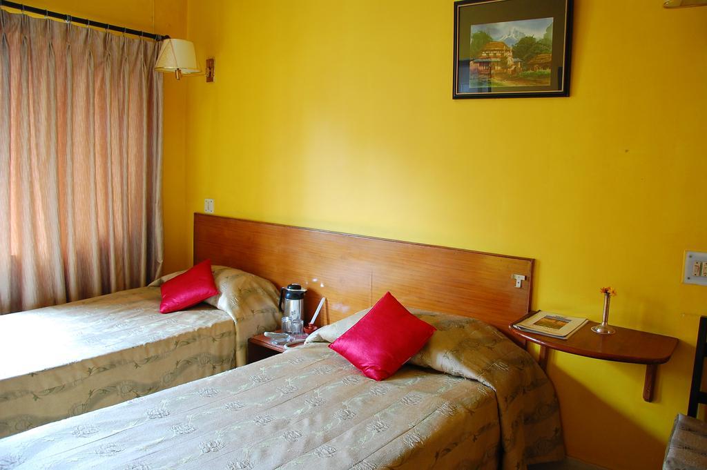 Hotel Mandap Kathmandu Room photo